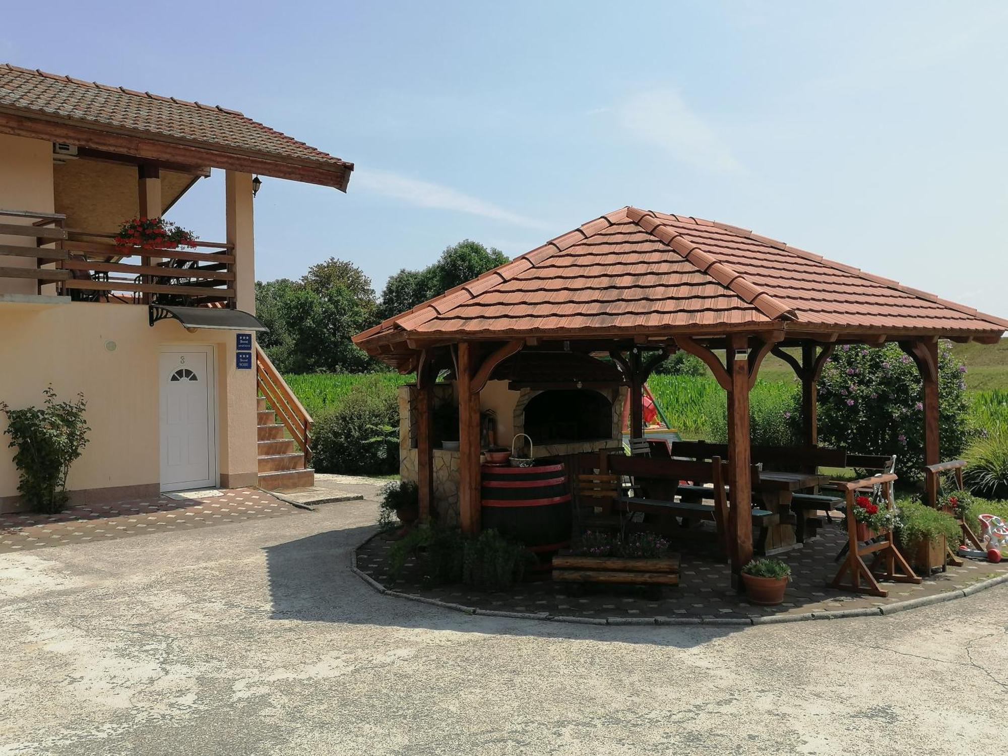 Apartments Kozjan Karlovac Værelse billede